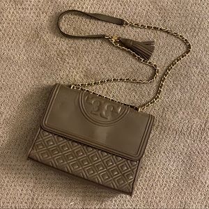 Tory Burch Grey Taupe Gold Leather Quilted Purse